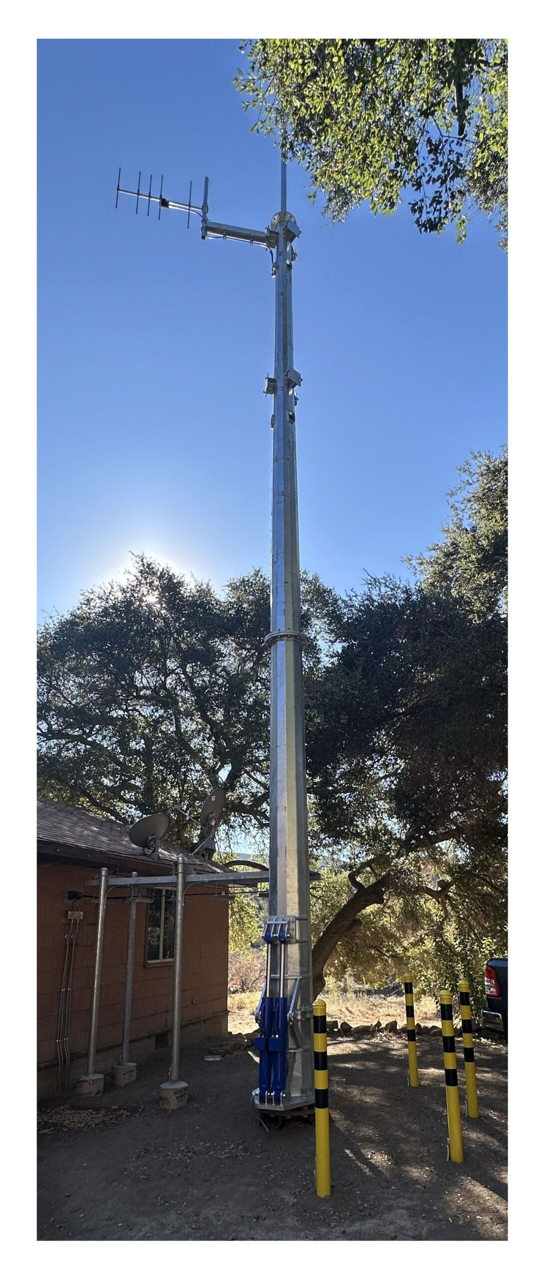 ARE AFS 400 Tilt-Up Monopole Ballasted System